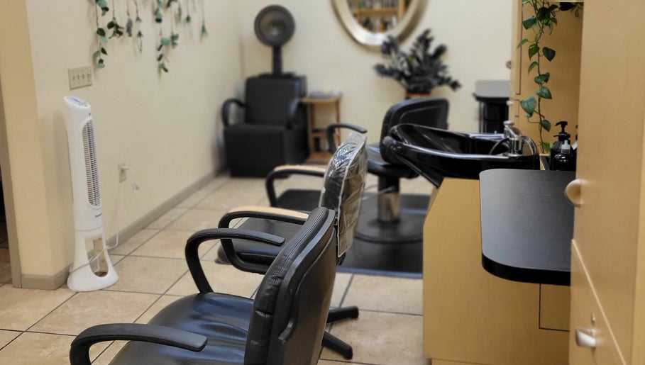 Merle Norman Salon and Spa – kuva 1