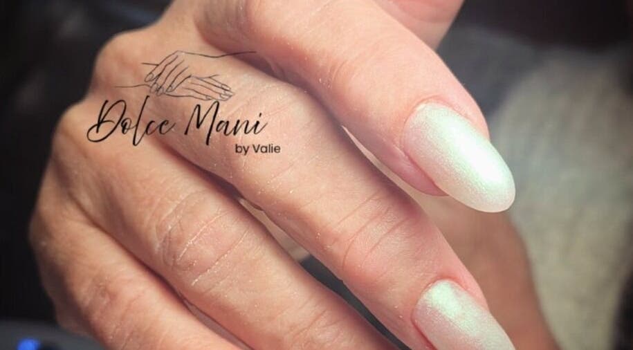Manucure élégante à Dolce Mani - by Valie, Labenne, Nouvelle-Aquitaine, FR.