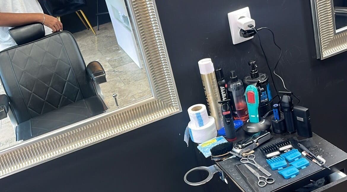 Barber chair and grooming tools at Tstar.The.Barber, Dudelange, Esch-sur-alzette, LU.