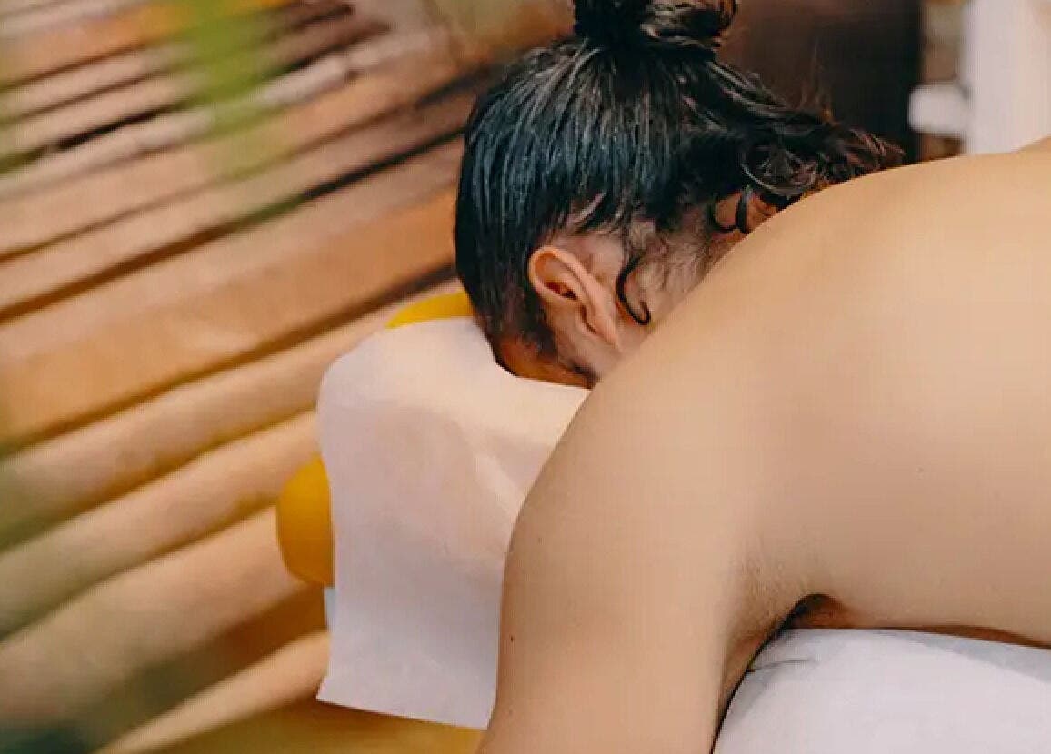 Erleben Sie eine beruhigende Massage bei Chrisfiss in Brixen, IT für ultimative Entspannung.