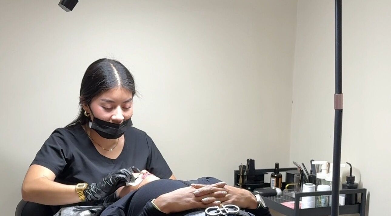 Technician performing brow service at AnglikBrowsStudio, Cundinamarca, Cundinamarca, CO.
