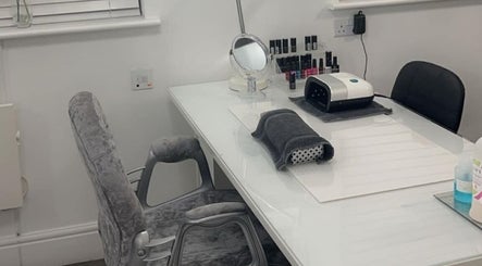 Imagen 2 de Nails By Kia Private Studio