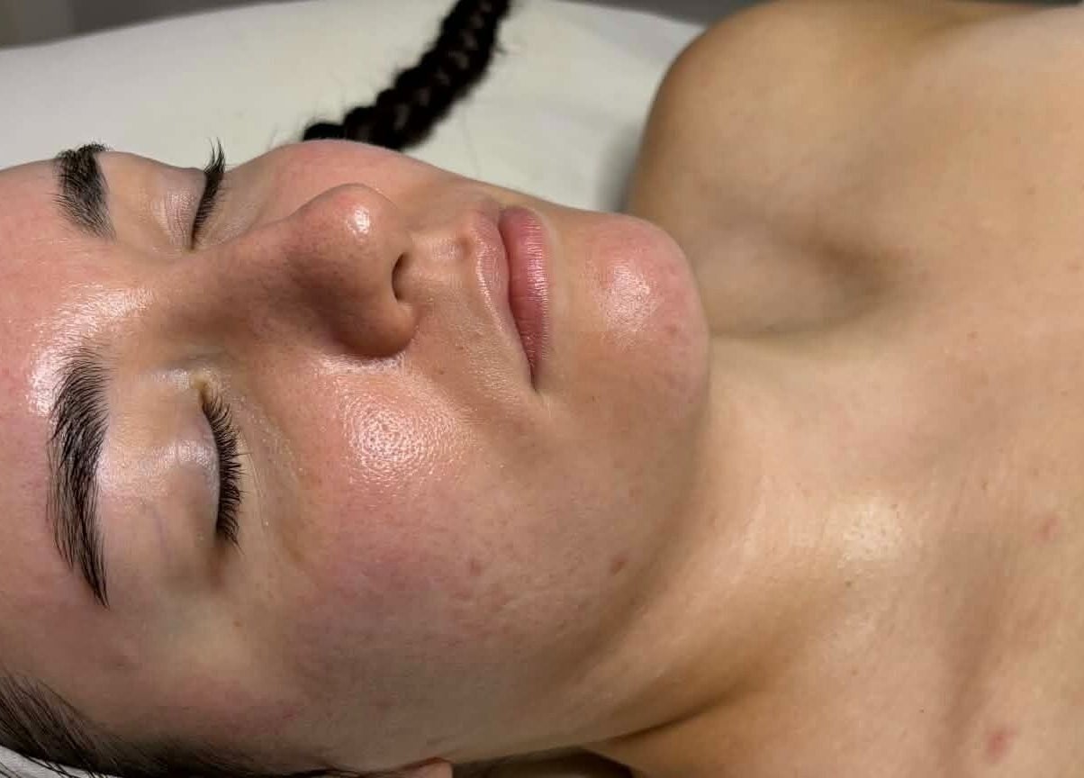 Relaxing facial treatment at Carli Esthetics, Cornwall, Ontario, CA. Perfectly smooth and radiant skin.