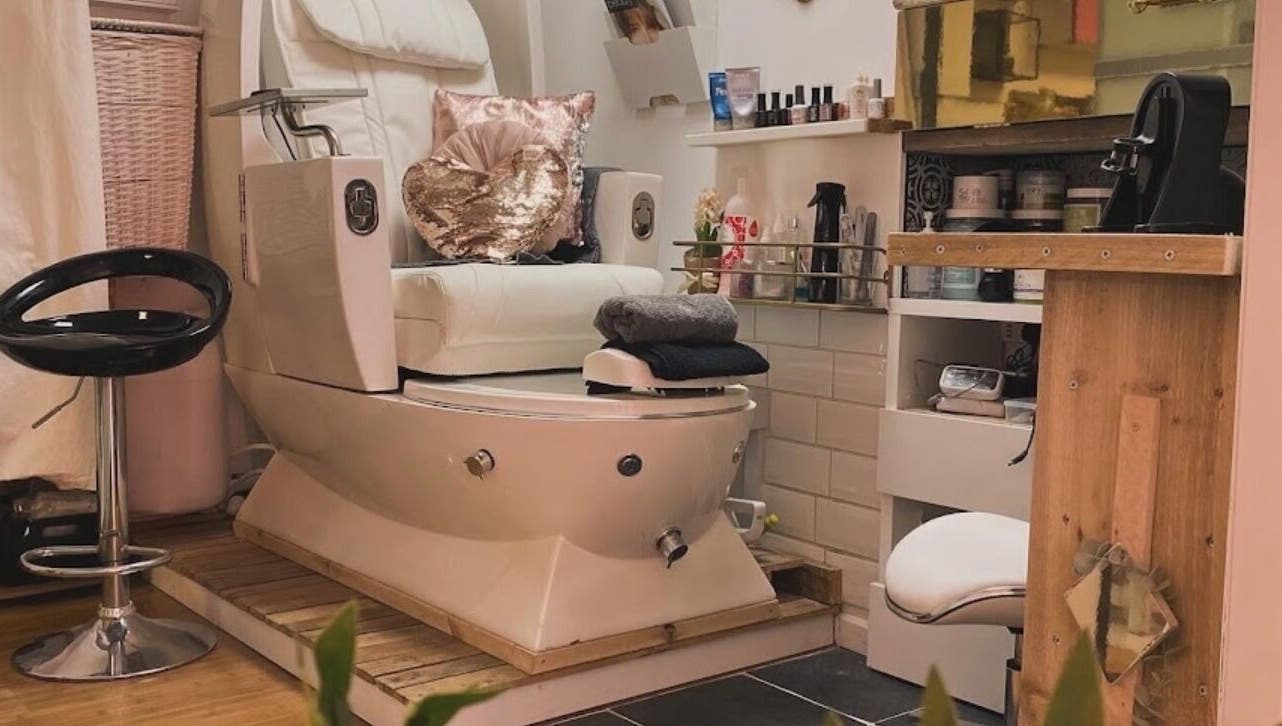 Elegant pedicure chair setup at Beauty By Payton, Sunderland, England, GB, featuring relaxing ambiance.