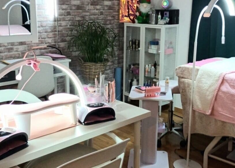 Détail intérieur de La beauté de SHYVA, Marche-en-famenne, Région Wallonne, BE, aménagé pour le bien-être.