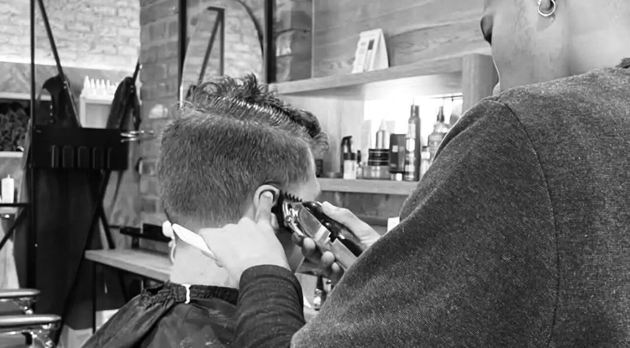 Professional haircut at Xdabarber, Pretoria, Gauteng, ZA, showcasing skilled clipper work.