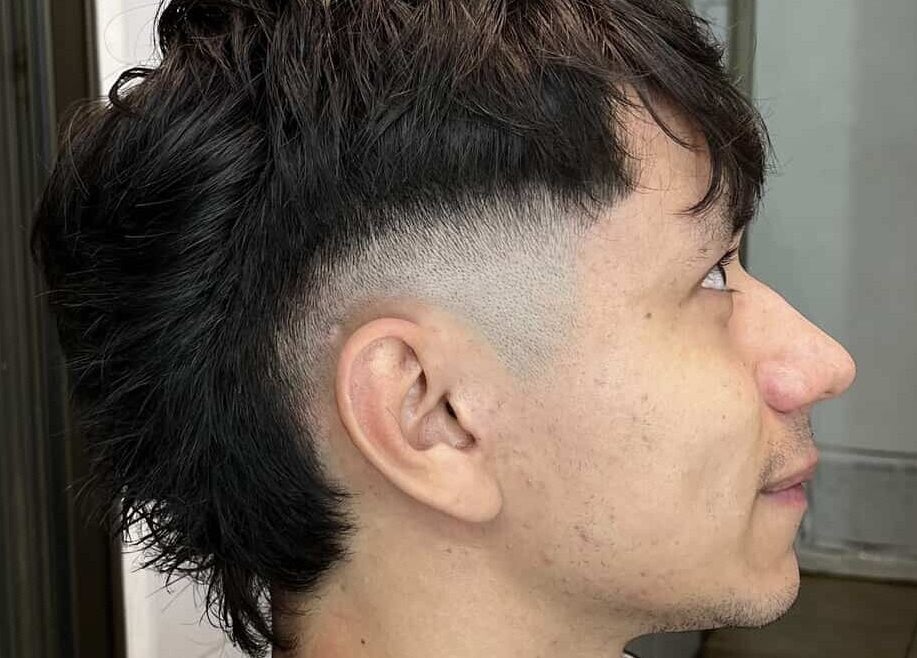 Estiloso corte en Jorgitobarber, Quilicura, Región Metropolitana, CL, con un perfil moderno y elegante.