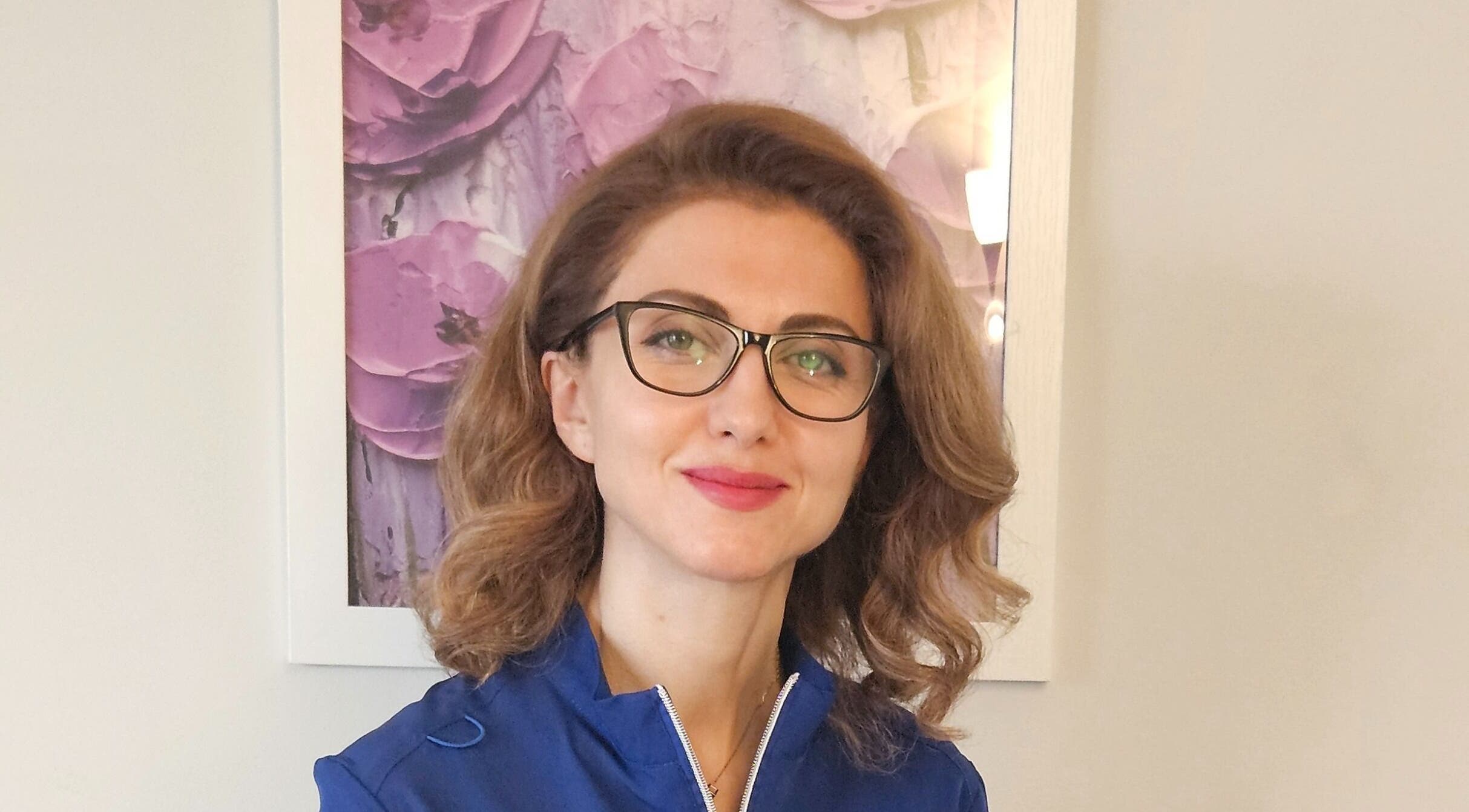 Kristine Hovhannisyan at Harmonie KE, Laval, Québec, CA, with elegant decor.