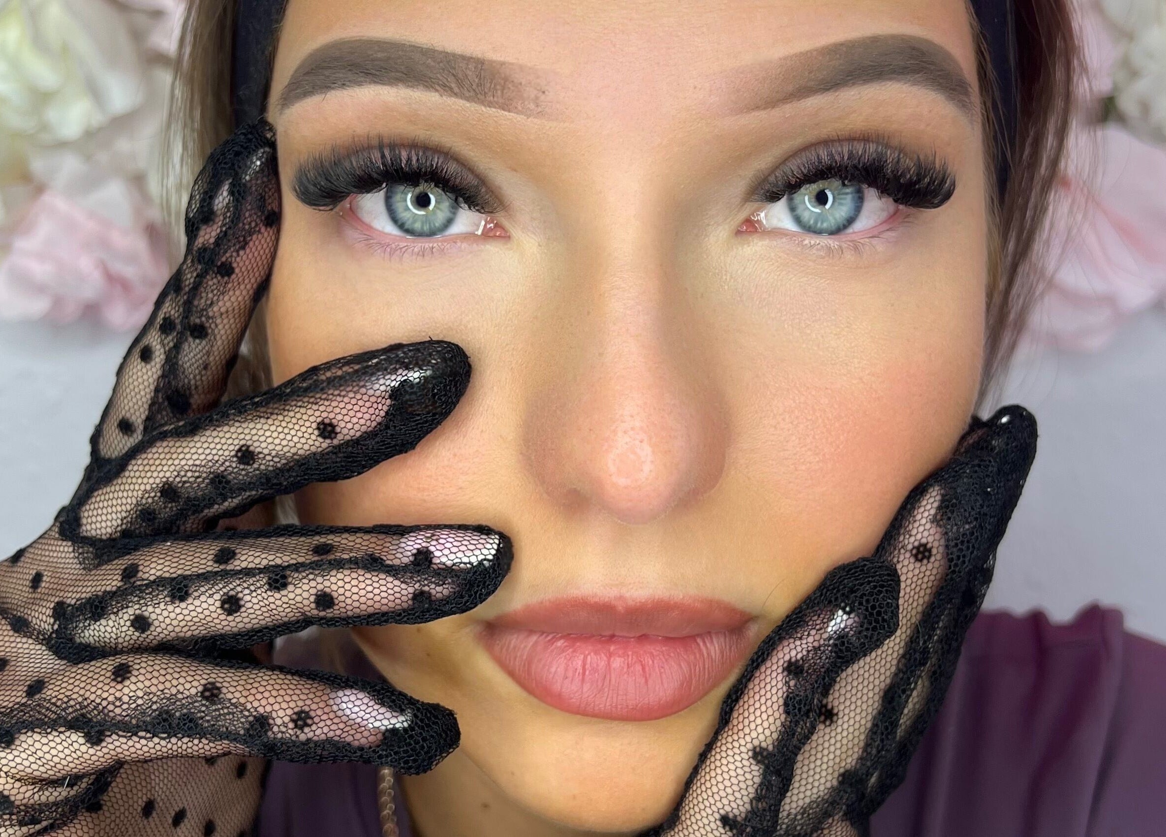 Close-up of elegantly styled lashes at Linda.Lashes.Rugby, showcasing beauty expertise in Rugby, England, GB.