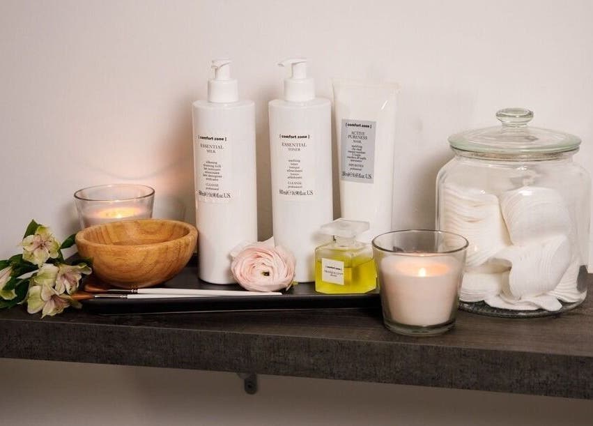 Prodotti per la cura della pelle presso Hs Make-Up & Beauty Lab, Grugliasco, Piemonte, IT.