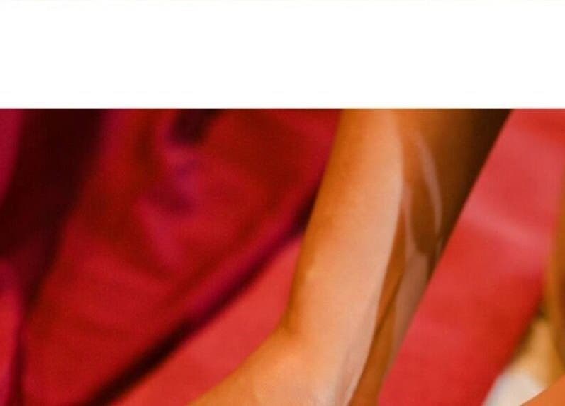 Massage therapy session at ONE Thai Solution Massage in Budapest, Magyar, HU with warm lighting and expert techniques.