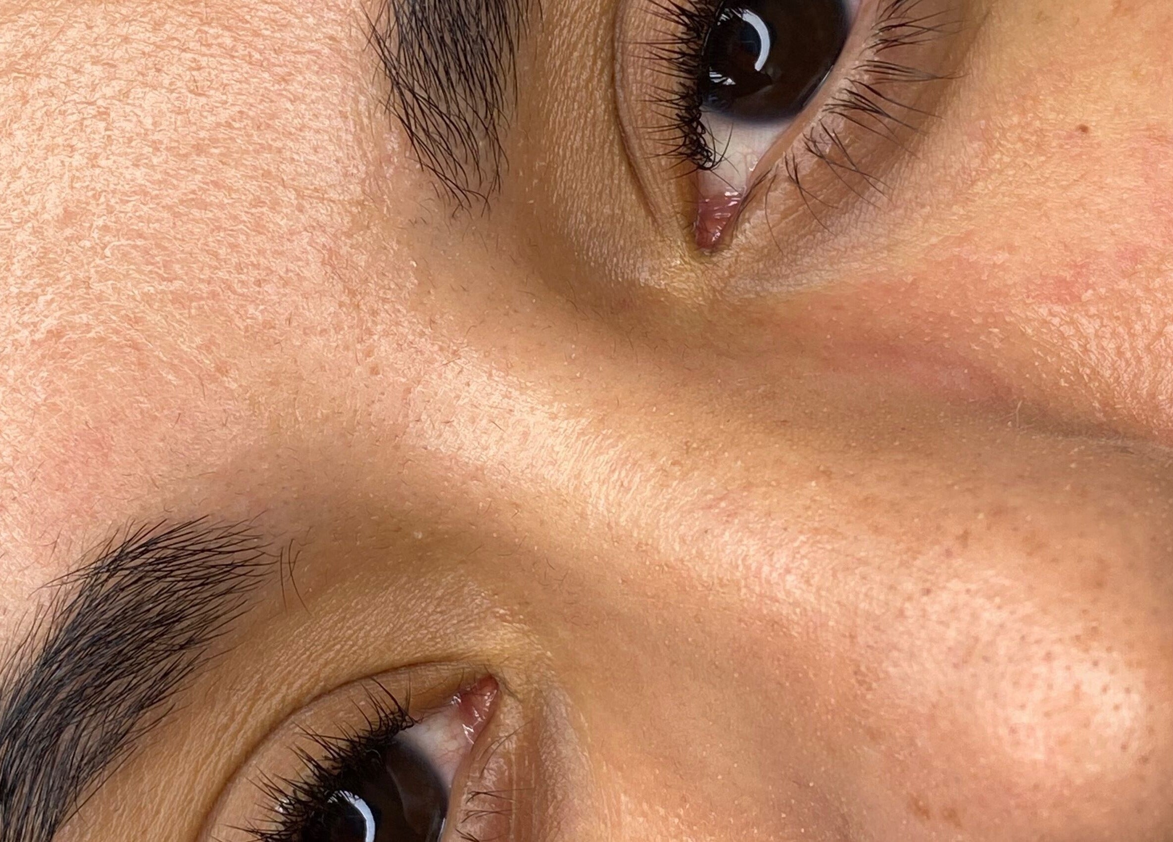 Close-up of a fresh and radiant complexion at Nazlash, La Cisterna, Región Metropolitana, CL.