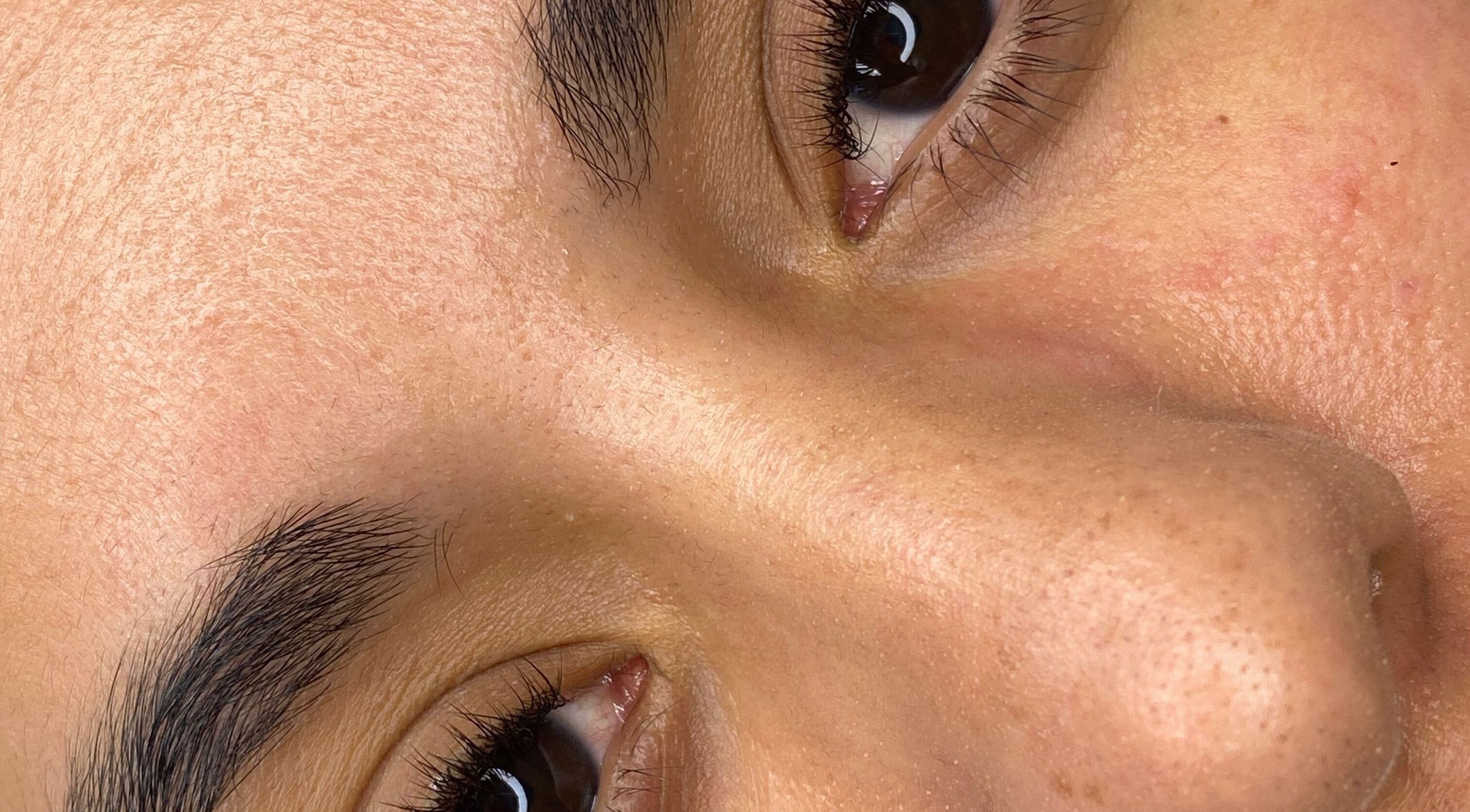 Close-up of a fresh and radiant complexion at Nazlash, La Cisterna, Región Metropolitana, CL.