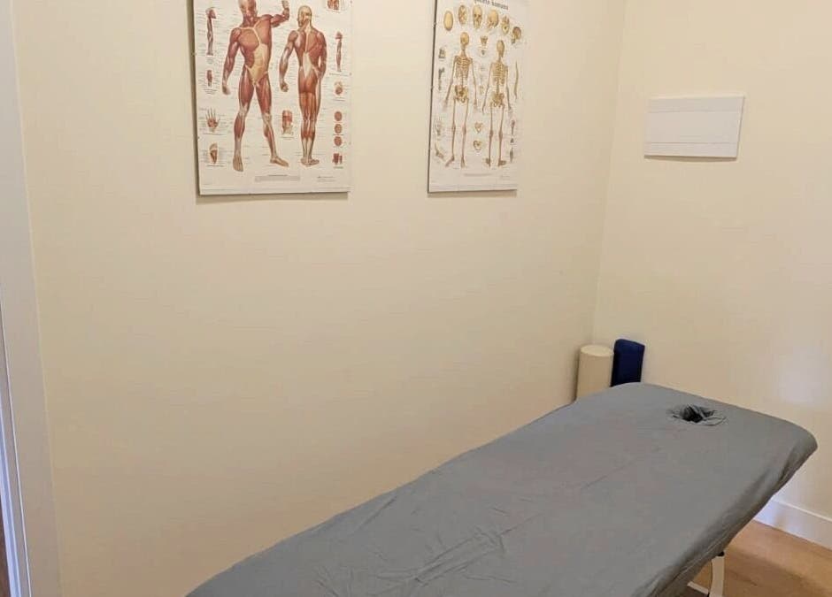 Sala de tratamiento en Osteopatía Fuente del Berro, Madrid, Comunidad De Madrid, ES.