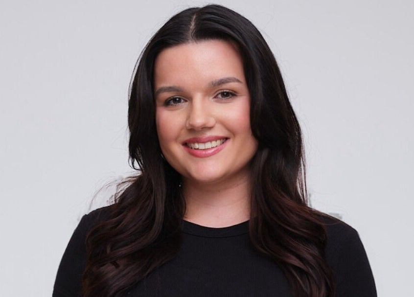 Professional portrait at Alex Antal Make-up Artist, Cluj-napoca, Județul Cluj, RO showcasing natural beauty.