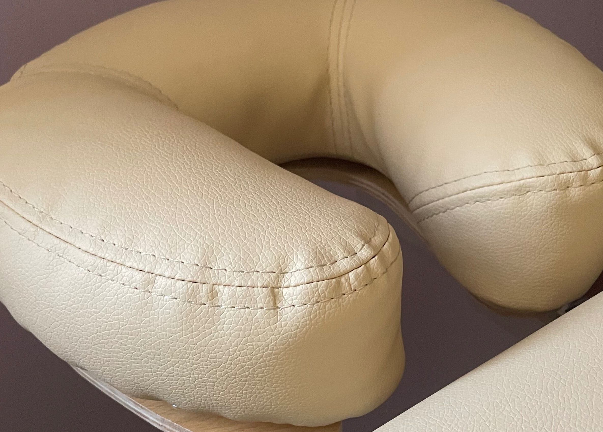 Appui-tête de massage à M’Massage - massage à domicile, Bouillargues, Occitanie, FR.