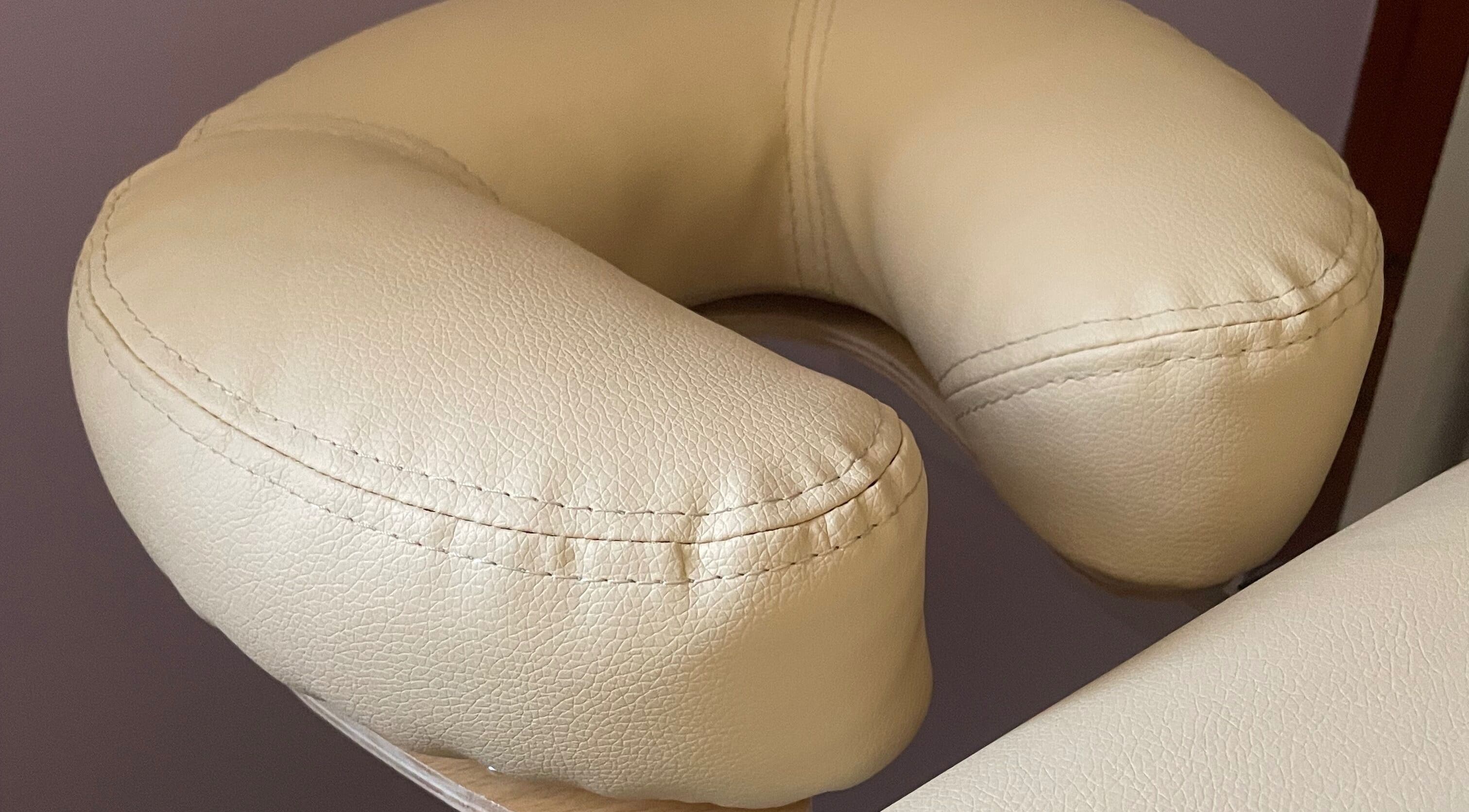 Appui-tête de massage à M’Massage - massage à domicile, Bouillargues, Occitanie, FR.