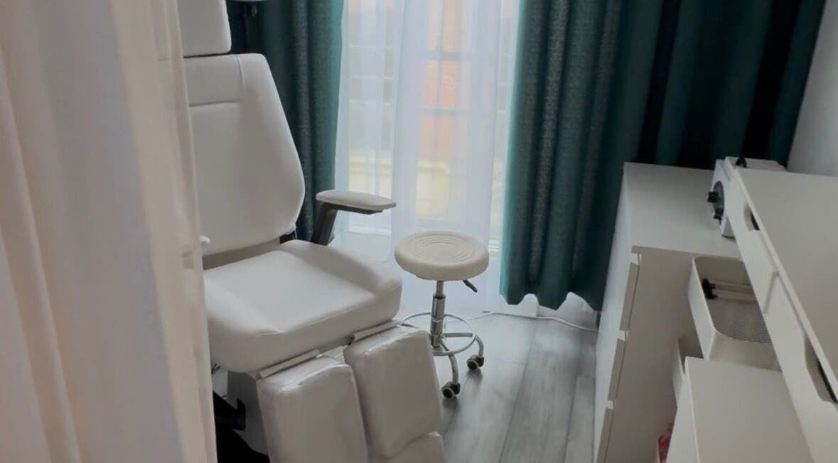LuxFase&Beauty spa chair and equipment in serene treatment room, Dublin, County Dublin, IE