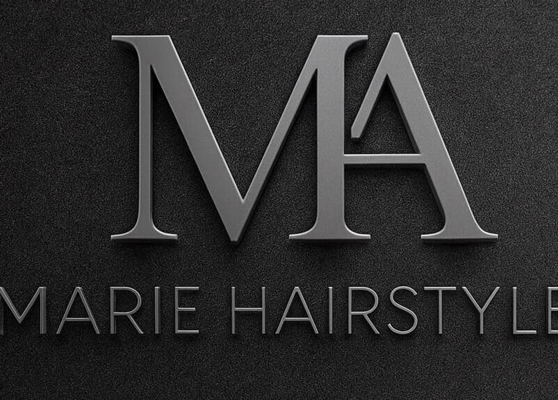 Logo élégant de Marie.hairstyle à Sarcelles, Île-de-France, FR sur fond noir.