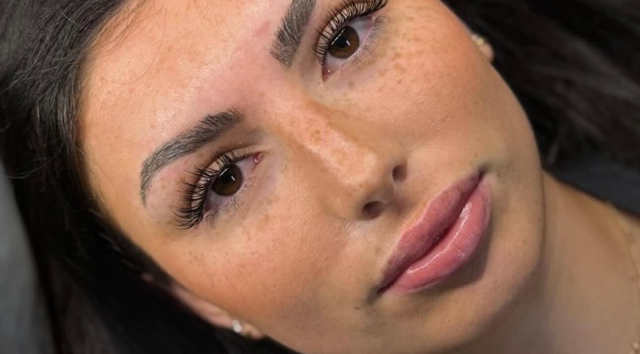 Close-up of a woman's enhanced eyelashes by eyesbyellie, located in Mandurah, Western Australia, AU.