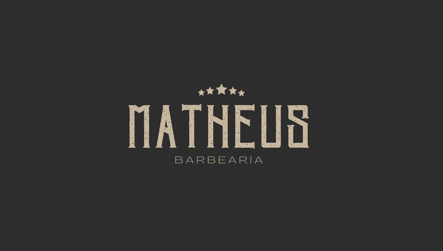 Logotipo da BARBEARIA MATHEUS destacando nome e estrelas em Ceará, Ceará, BR.