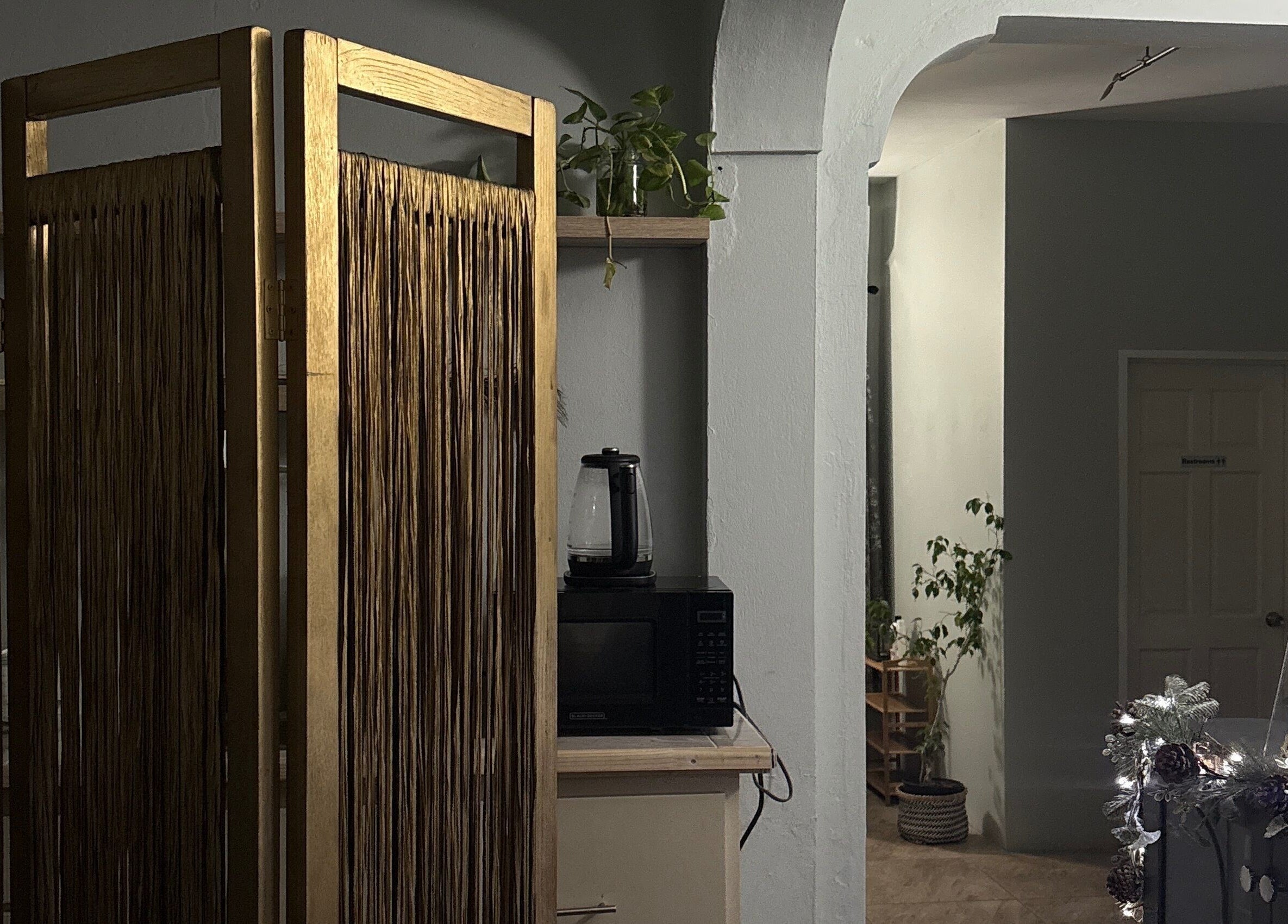 Tranquil waiting area at daffodils beauty salon & spa, Basseterre, Saint George Basseterre Parish, KN.