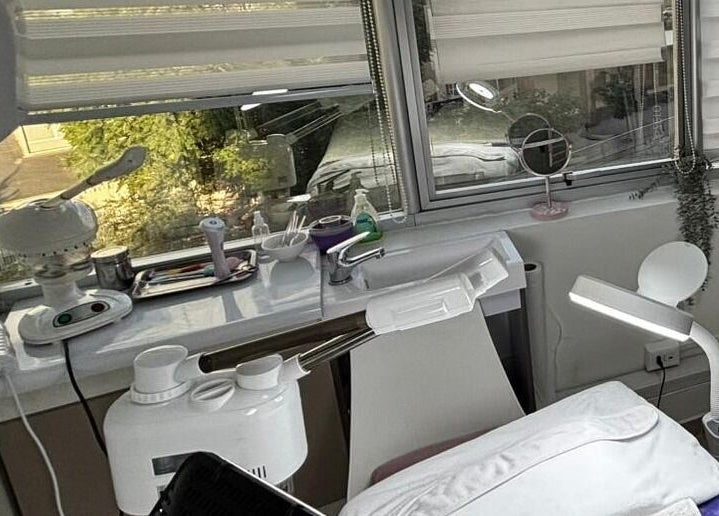 Sala de tratamientos en Time For You, Providencia, Región Metropolitana, CL, equipada para el bienestar.