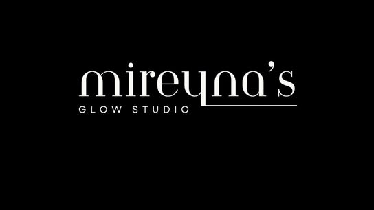 Mireyna’s glow studio