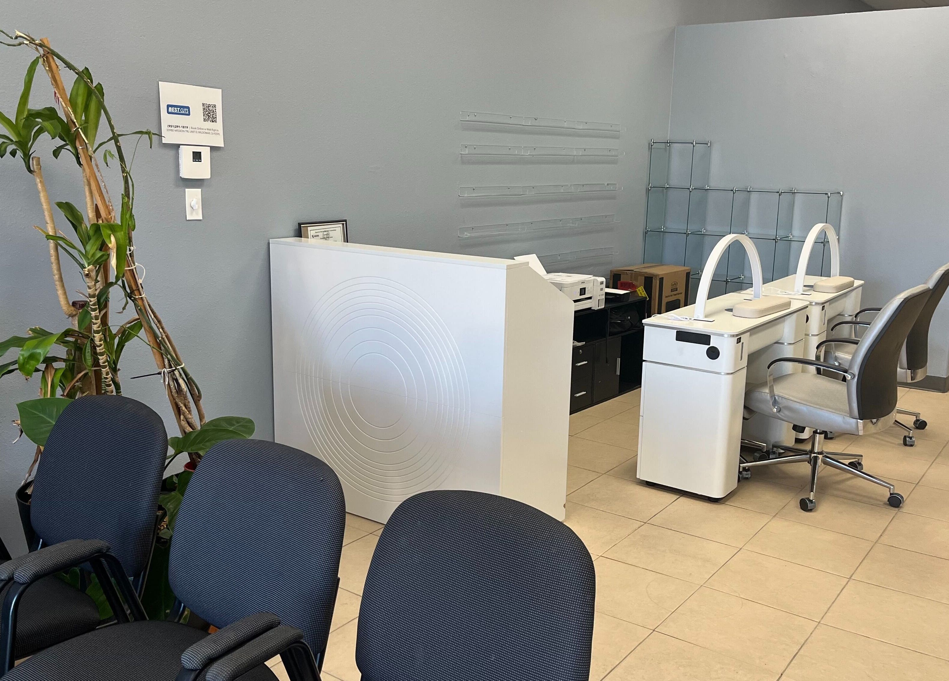 Reception and stylish seating at BEST CUTS, Wildomar, California, US.