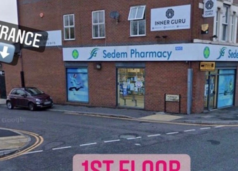 Entrance view of Ginnie.Beauty on the first floor, Liverpool, England, GB.