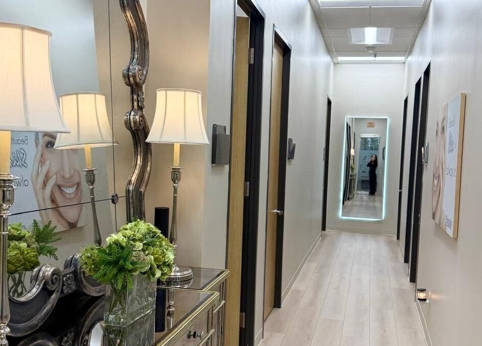 Elegant hallway with mirror and decor at Natural Hormone Replacement Center, Dallas, Texas, US.