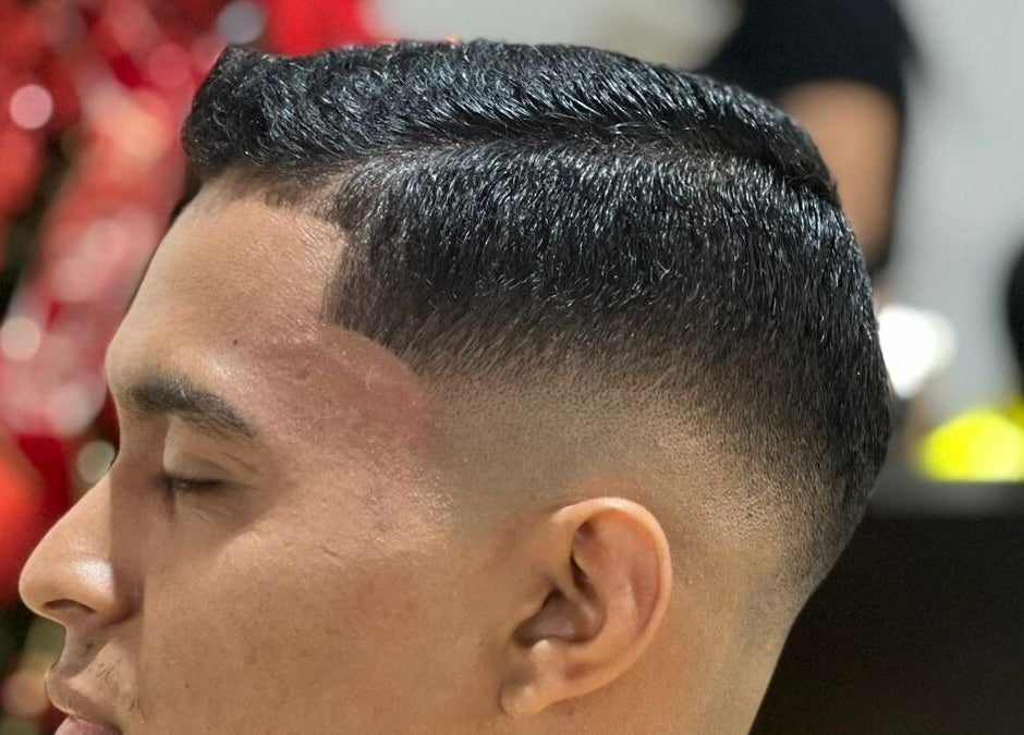 Close-up of sleek fade haircut at Hache Barber, Panamá, Provincia De Panamá, PA.