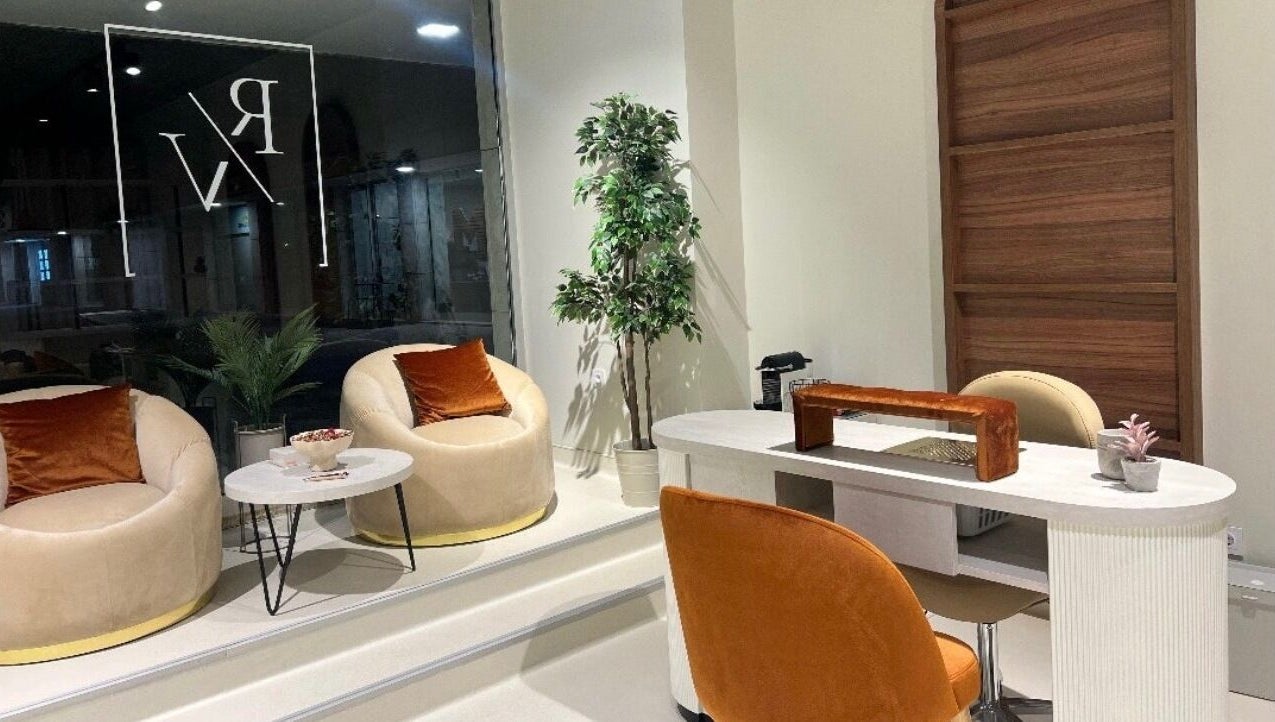 Área de espera sofisticada em Gb Estética (Rv Beauty Studio), Matosinhos, Porto, PT.