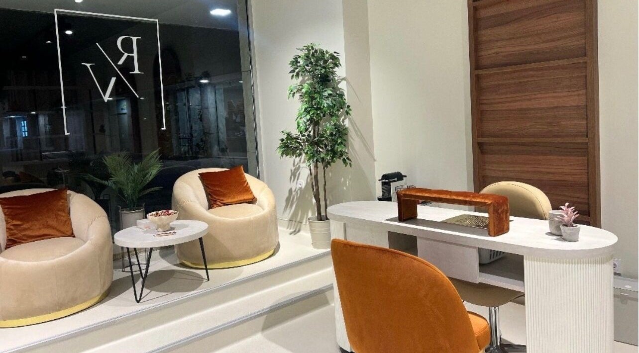 Área de espera sofisticada em Gb Estética (Rv Beauty Studio), Matosinhos, Porto, PT.