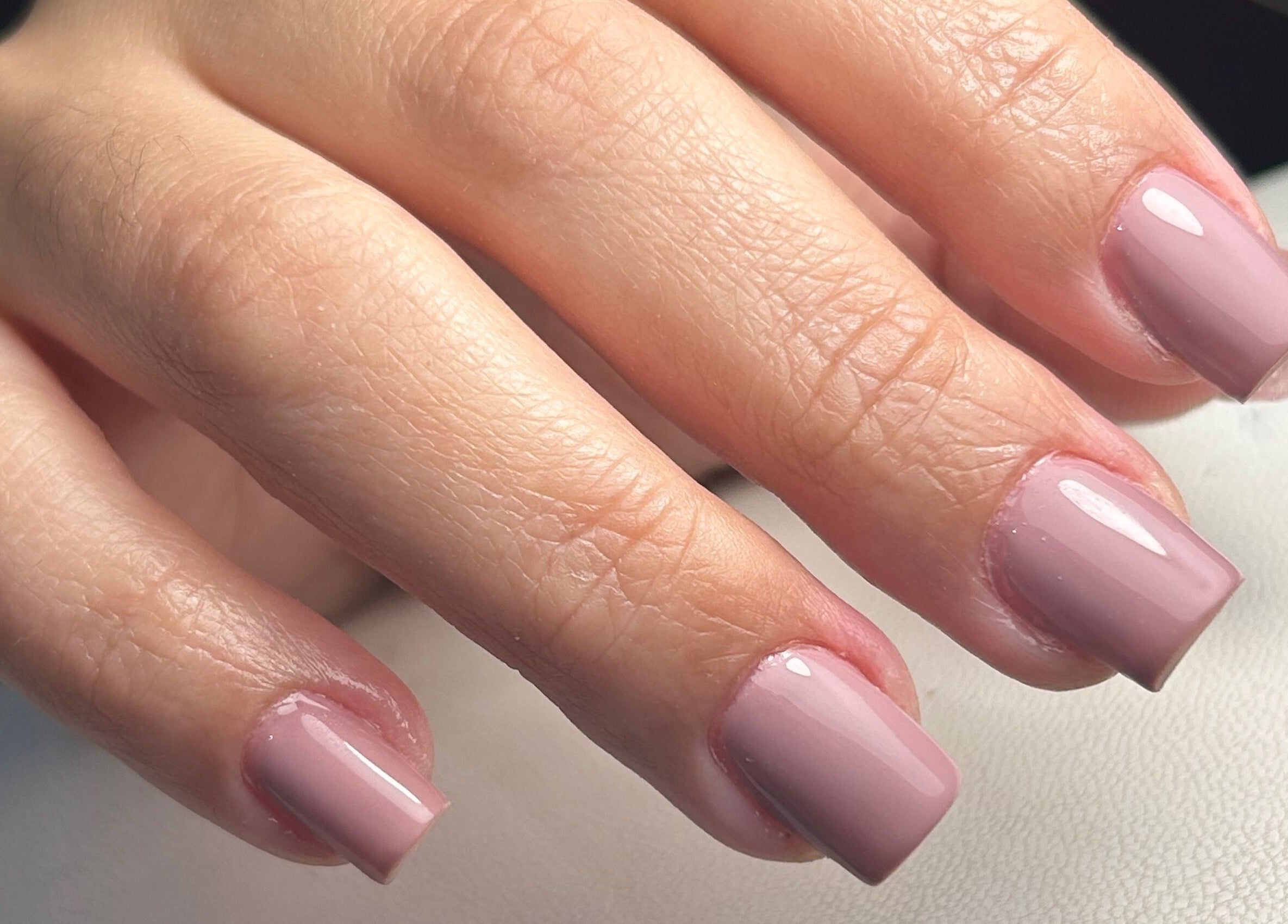 Unhas elegantes e polidas na Macela Paiva Unhas, Póvoa De Varzim, Porto, PT.