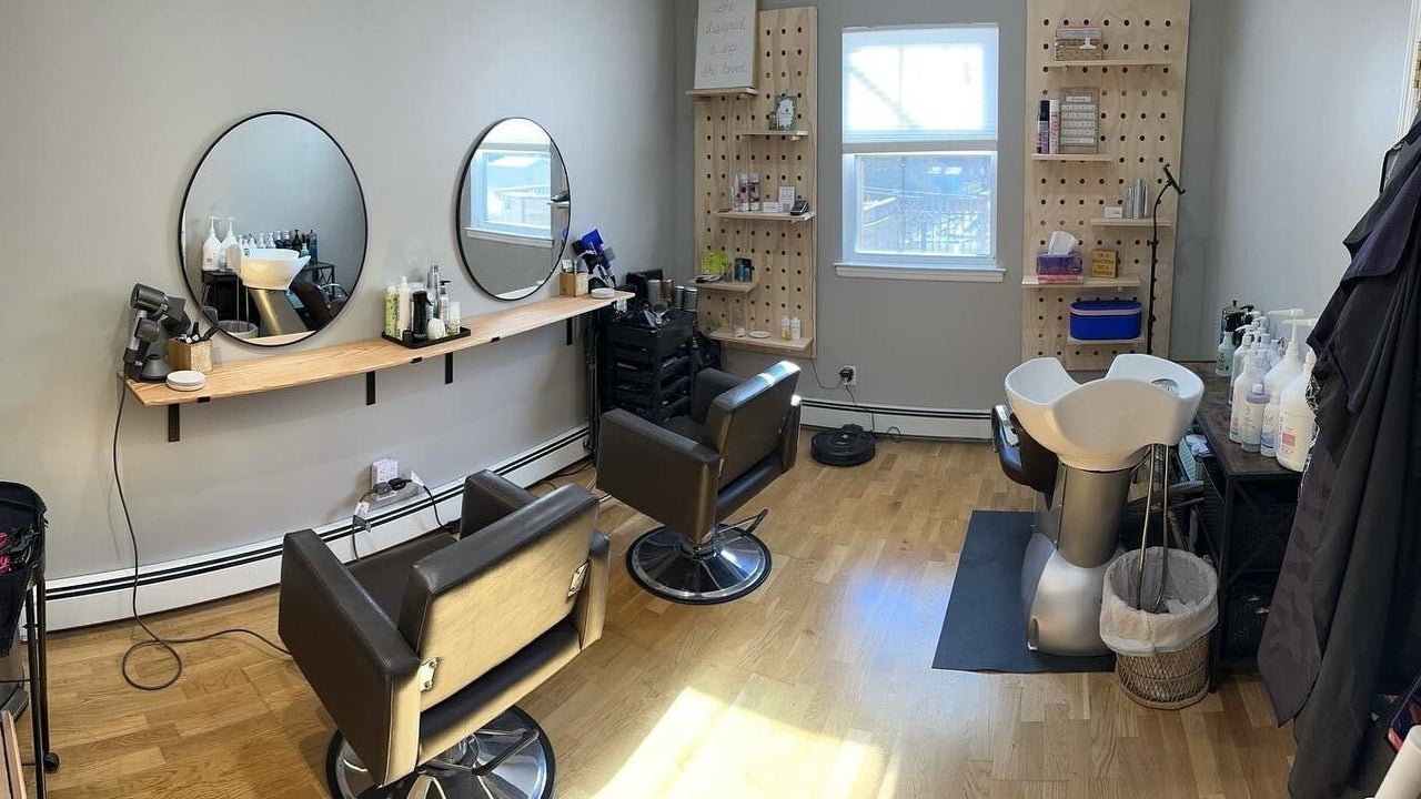 アイケア salon THE SALON , 4097 Jericho Tpke, East Northport, NY 11731, US