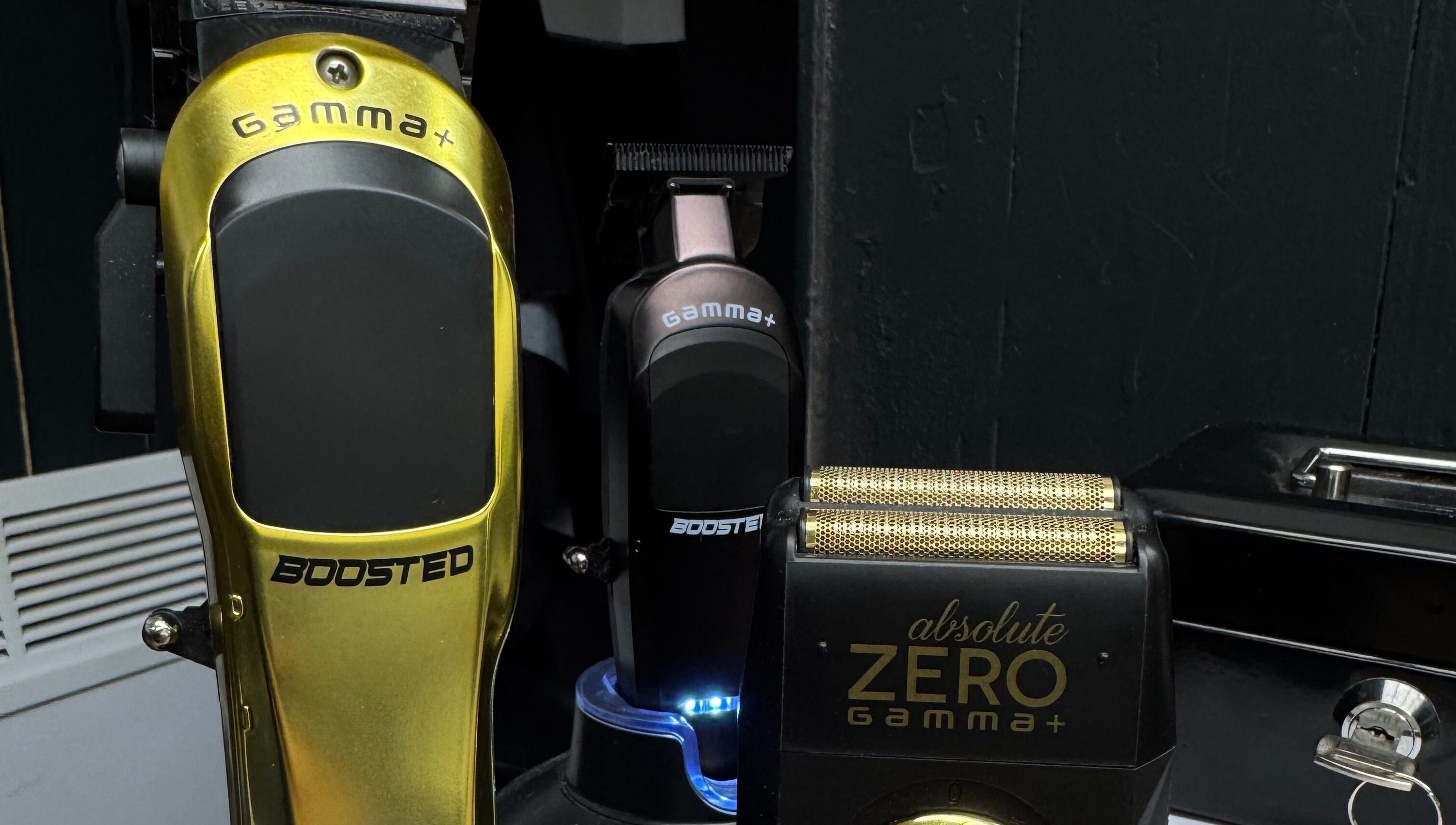 Professional barber tools at BGs Mobile Cuts, Sutton-in-Ashfield, England, GB. Sleek equipment for expert grooming.