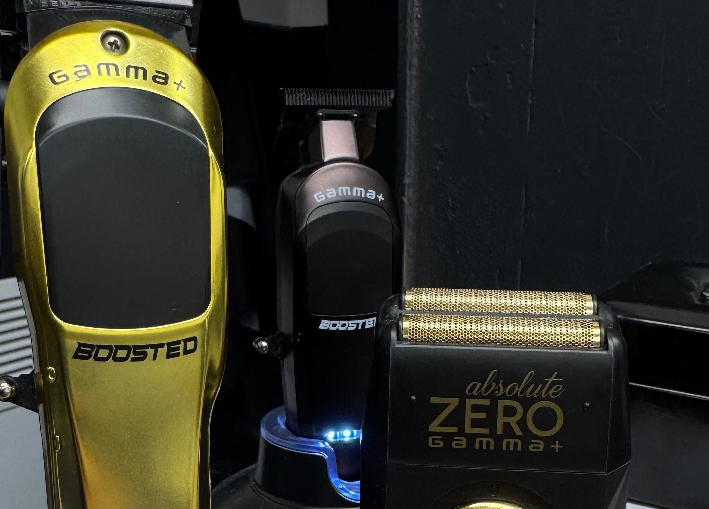 Professional barber tools at BGs Mobile Cuts, Sutton-in-Ashfield, England, GB. Sleek equipment for expert grooming.