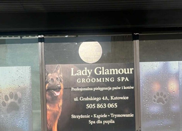 Fasada Lady Glamour Renata Sobota-Grooming Spa, Katowice, Województwo Śląskie, PL z wizerunkiem psa.