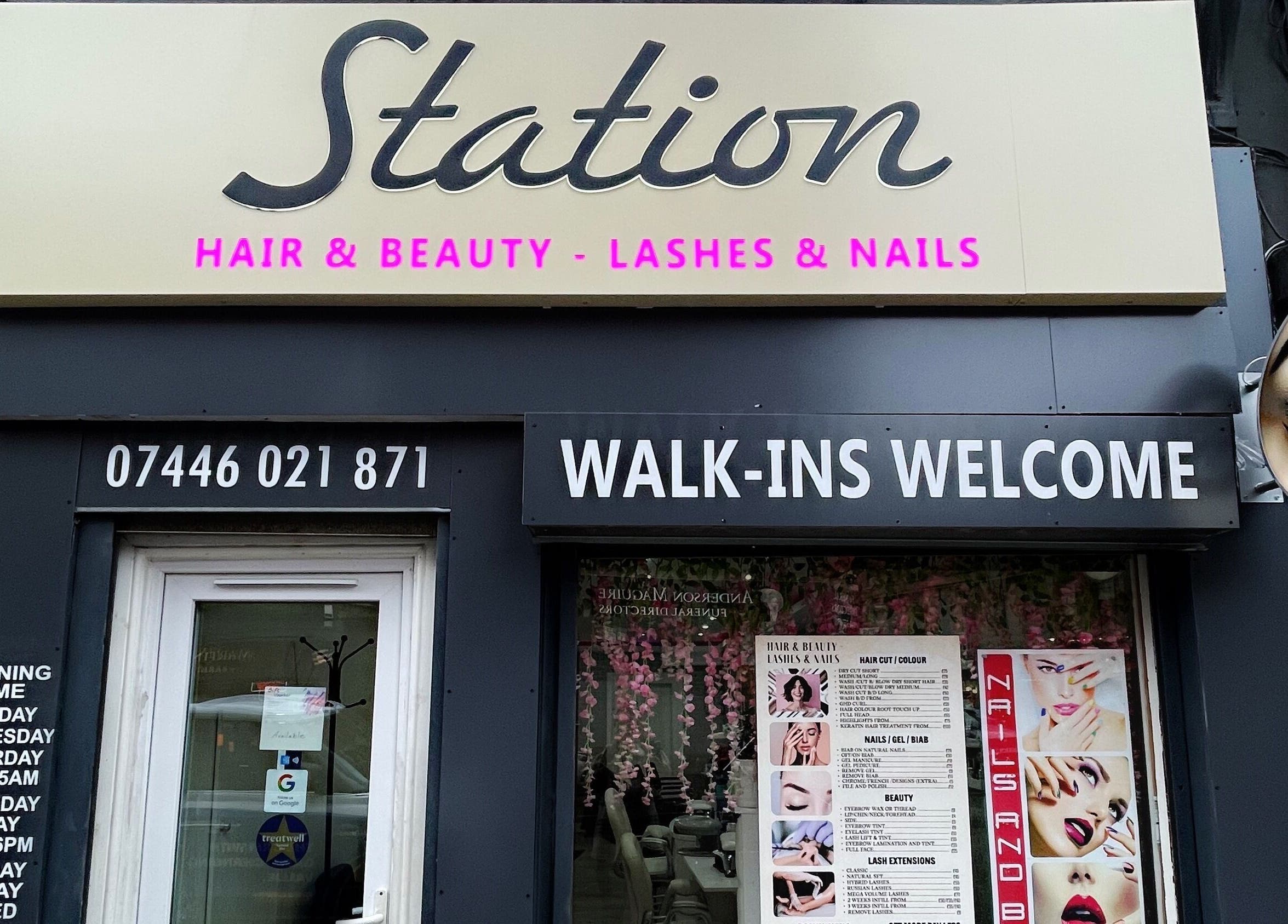 Front entrance of 'Marj Glam Beauty' in Glasgow, Scotland, GB, featuring a stylish, welcoming facade.