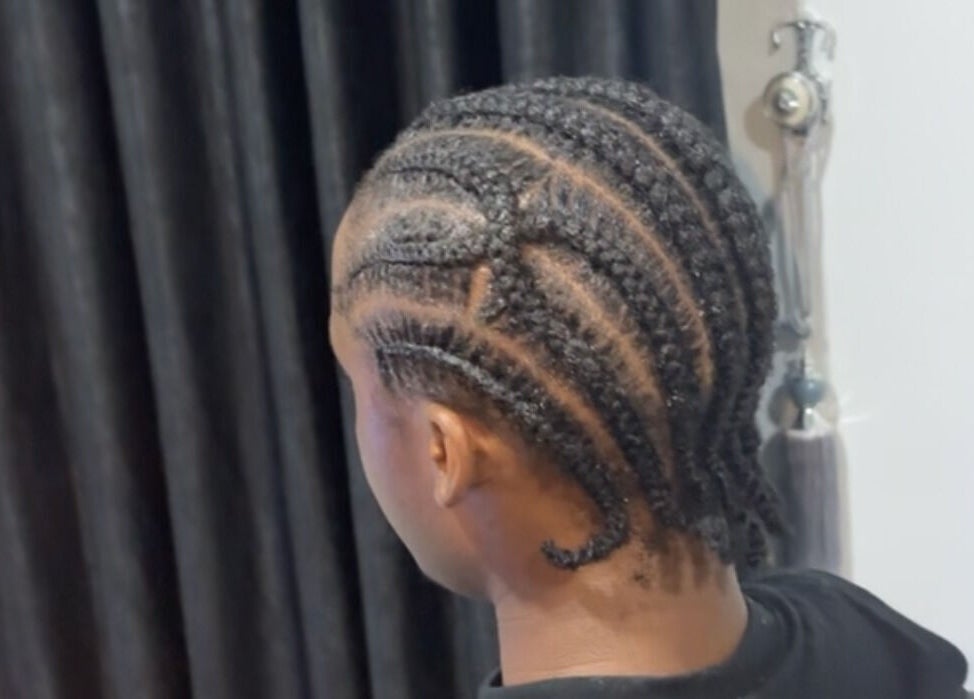 Intricate cornrow braids styled at Haiz_by_temi, Port Harcourt, Rivers, NG.