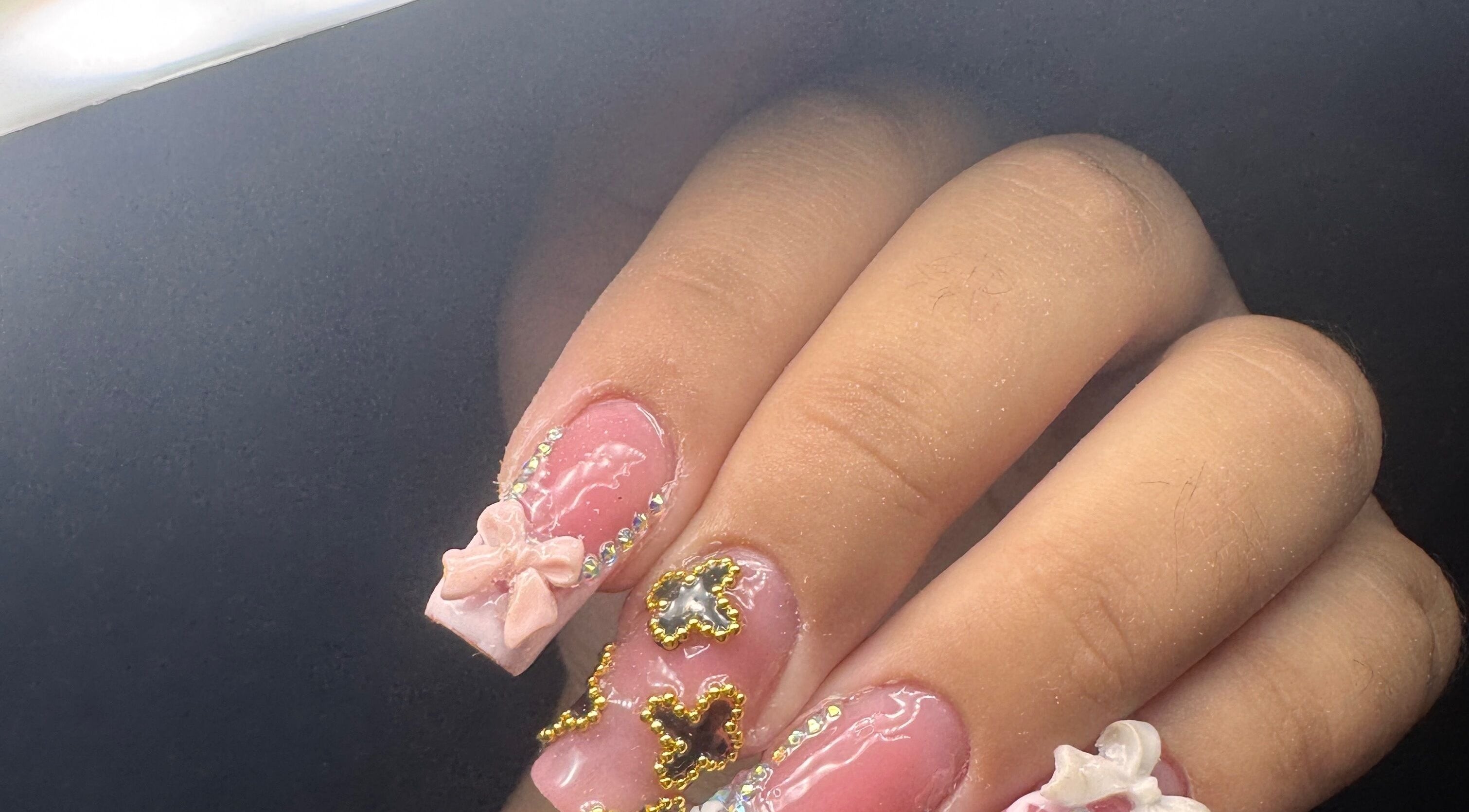 Chic 3D nail art from System Nails, Ingeniero Pablo Nogués, Provincia De Buenos Aires, AR.