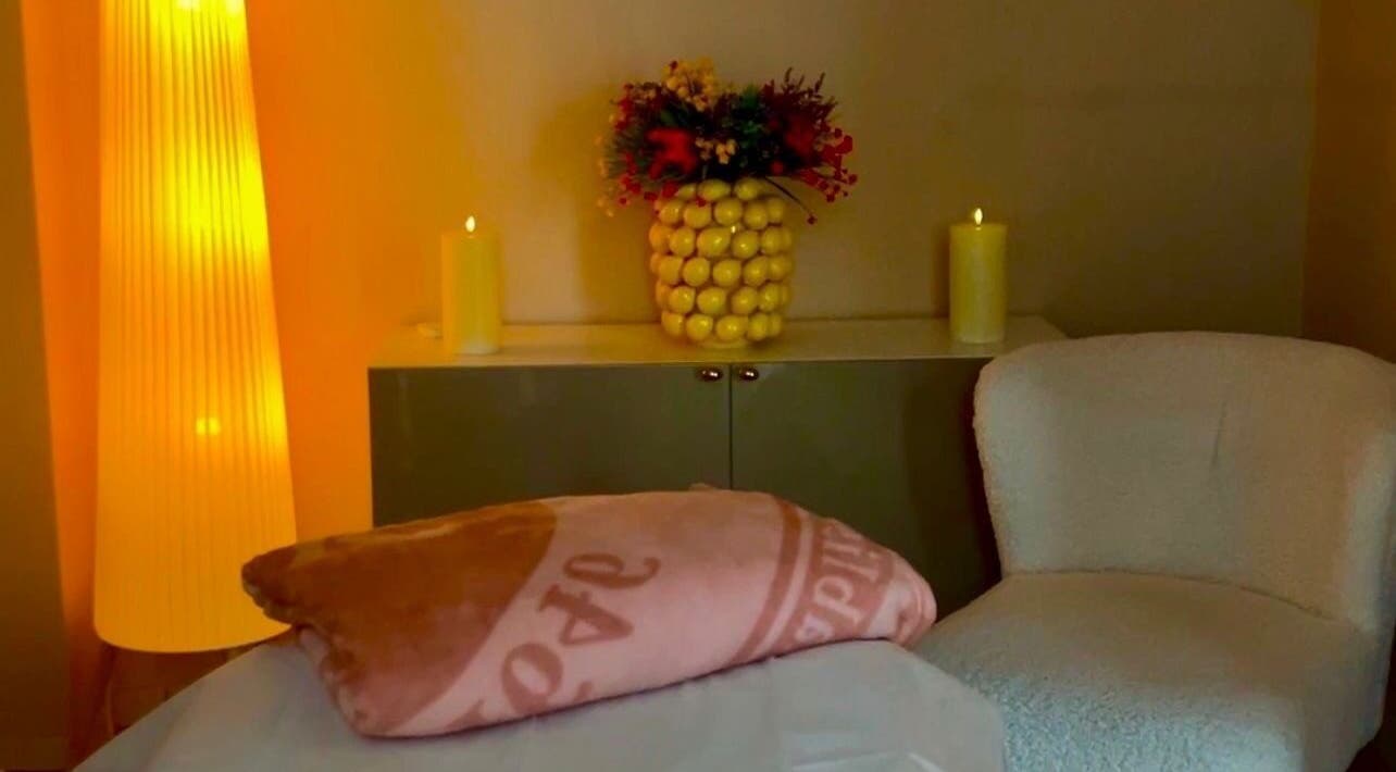 Уютный массажный кабинет в Massage by Ella (Massage nur Frauen), Берлин, Берлин, DE.