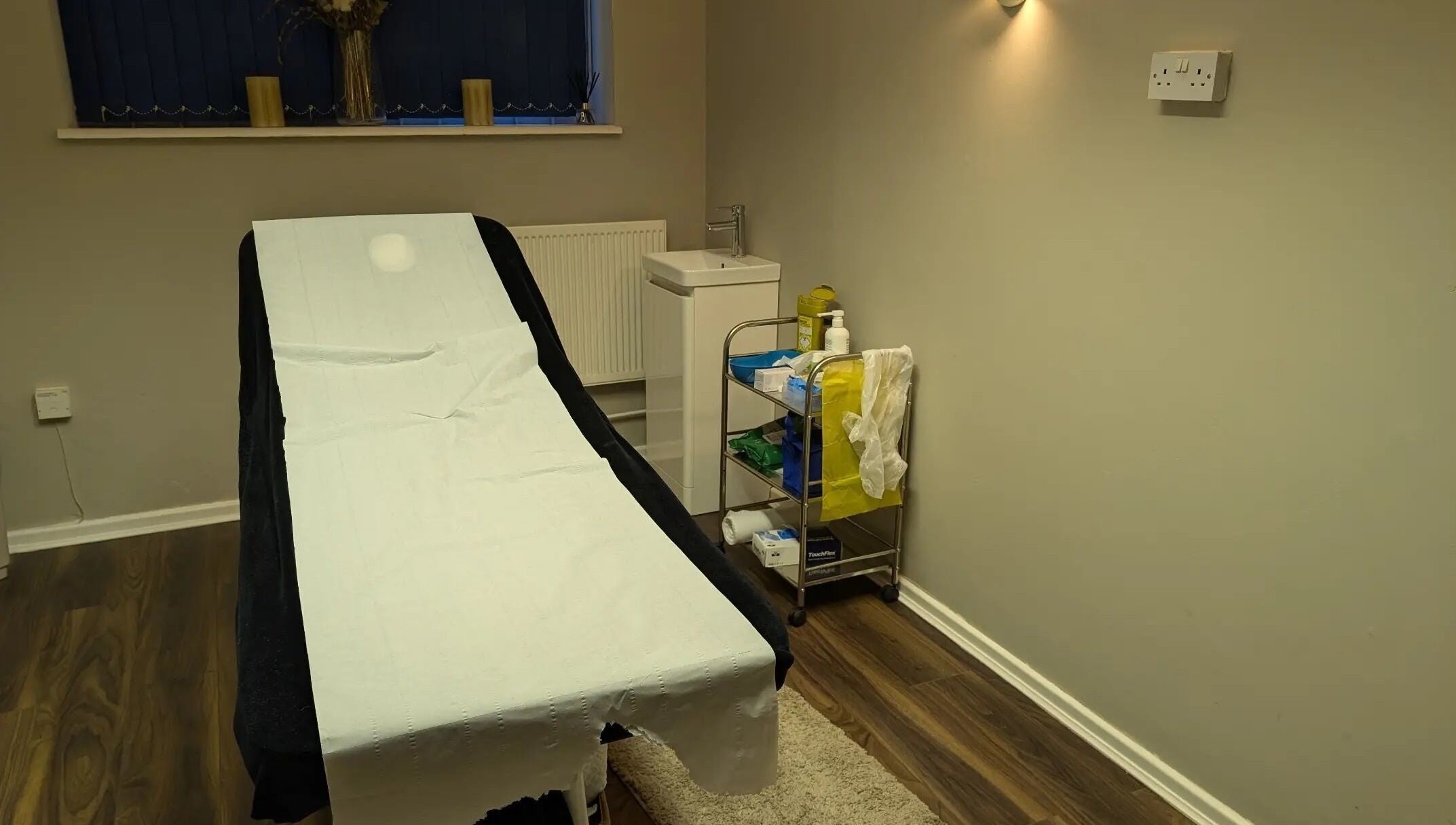 Calming treatment room at Insta Aesthetics in Ashton-under-Lyne, England, GB. Ideal for wellness and relaxation.