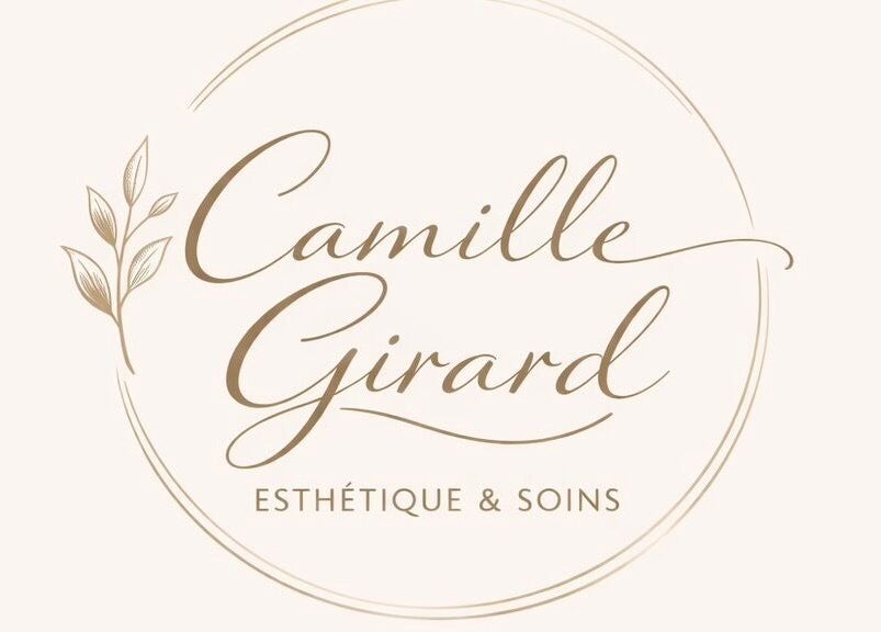 Logo élégant de Camille Esthétiques & Soins à Rouyn-noranda, Québec, CA, avec motif de feuilles.