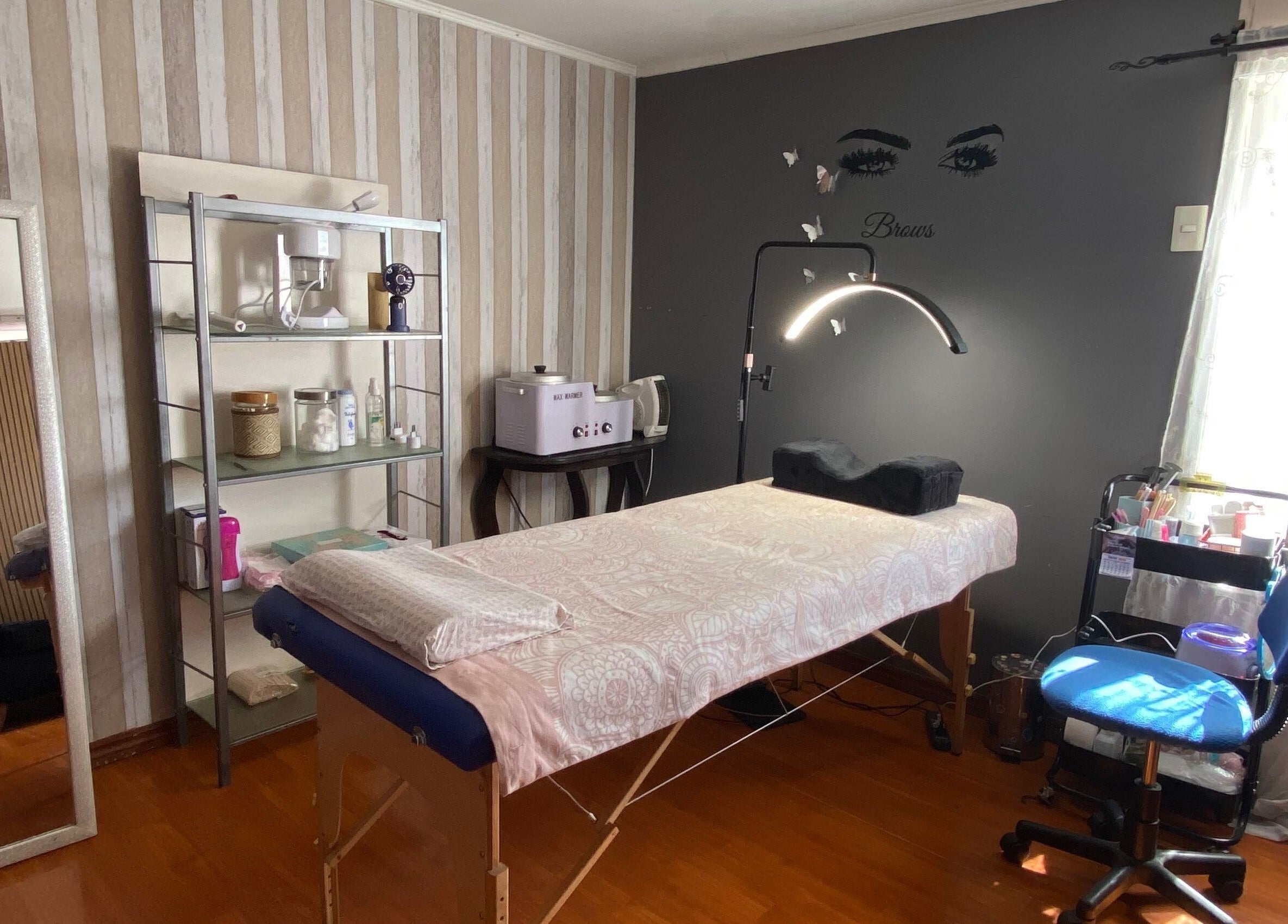 Sala de tratamiento en Centro estético Elyta’S, Región Metropolitana, Región Metropolitana, CL.