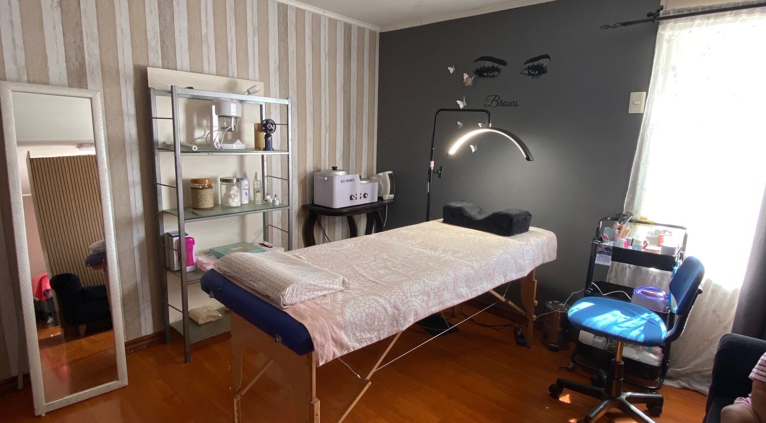 Sala de tratamiento en Centro estético Elyta’S, Región Metropolitana, Región Metropolitana, CL.