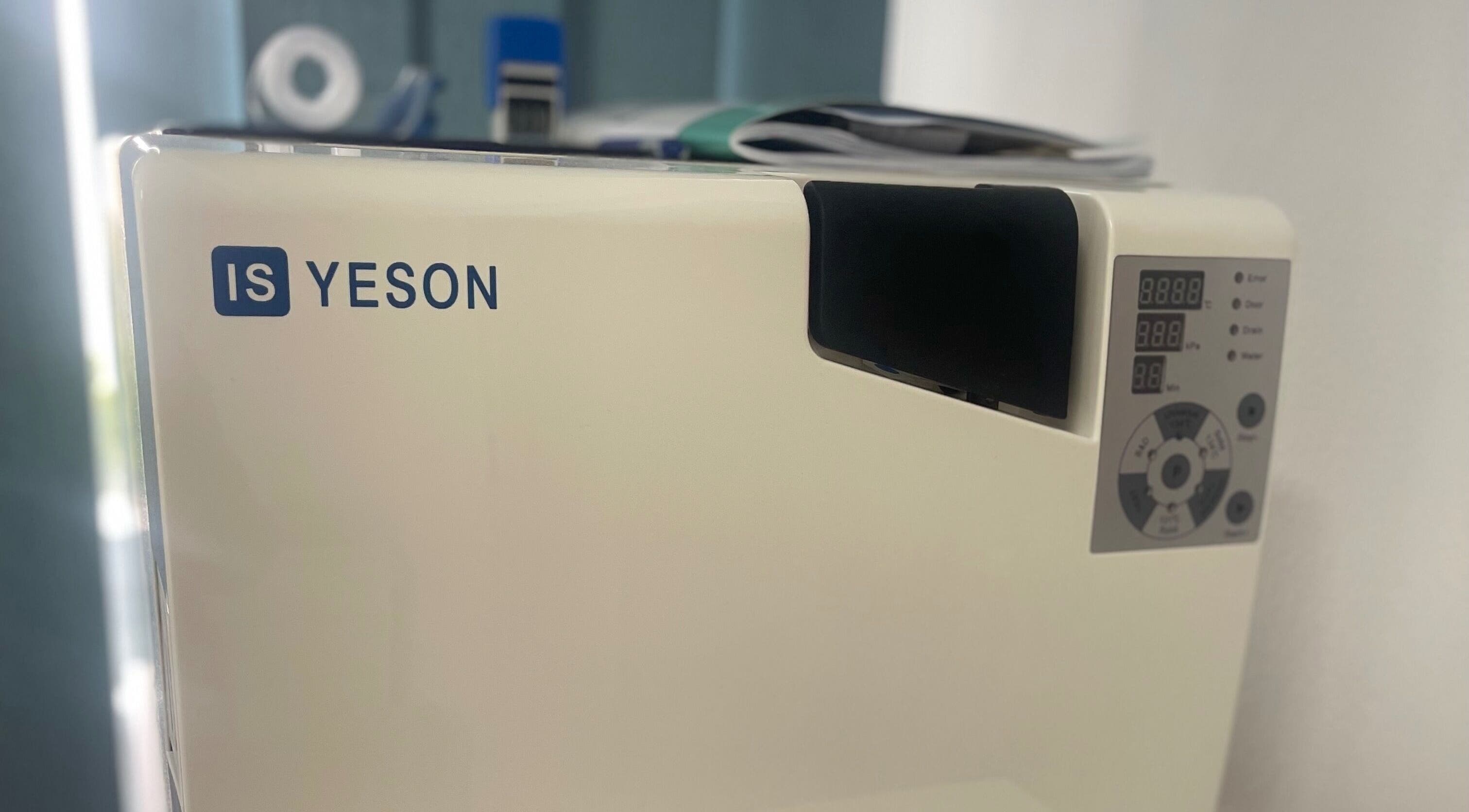 Стерилизатор Yeson в Маникюра · Педикюра · Экстенсион де унас, Эль Гран Алакант, Ком. Валенсия, ЕС.