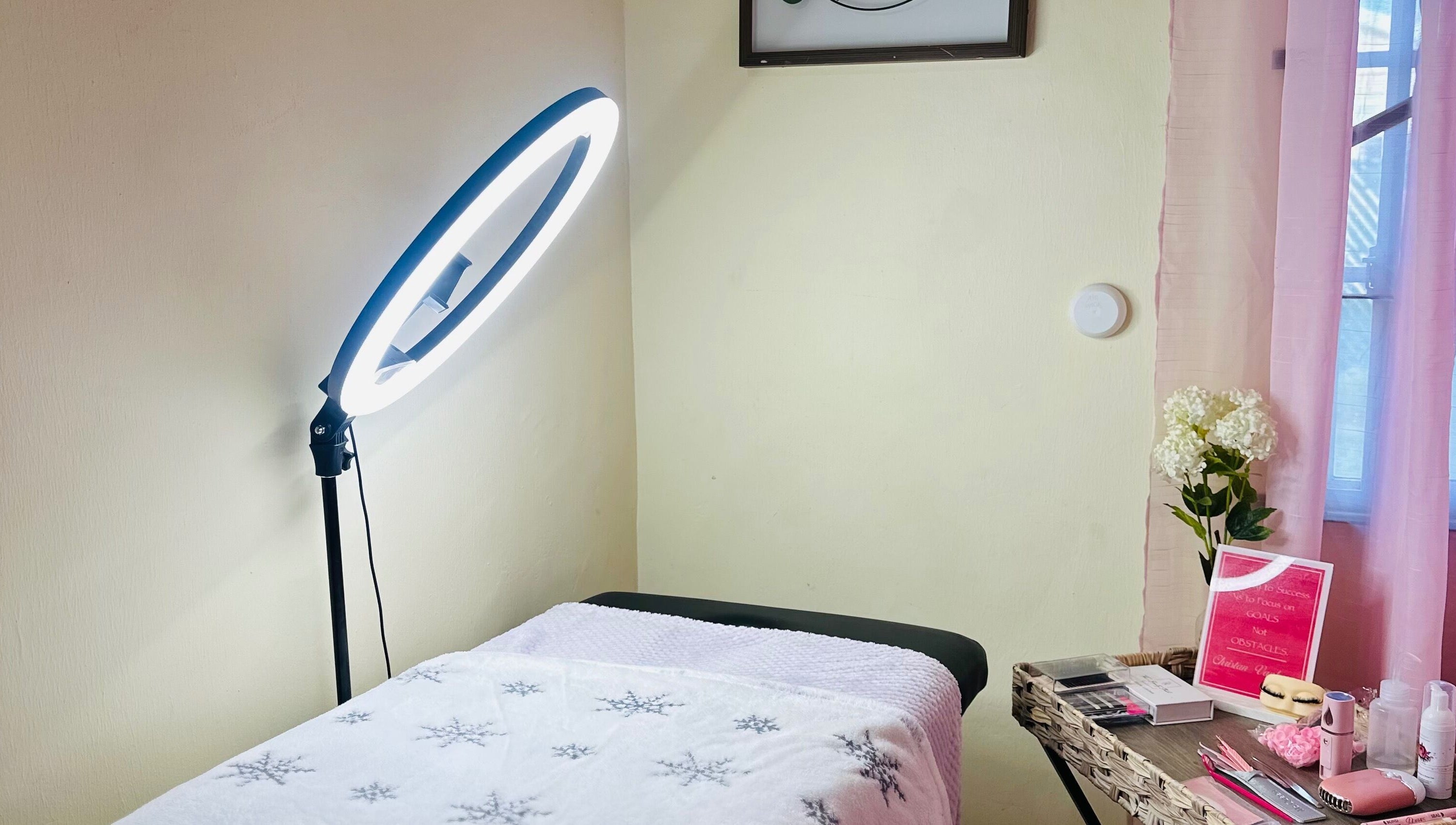 Relaxing treatment room at Mahali Mooi, Portmore, St. Catherine Parish, JM with elegant decor and a soft ambiance.