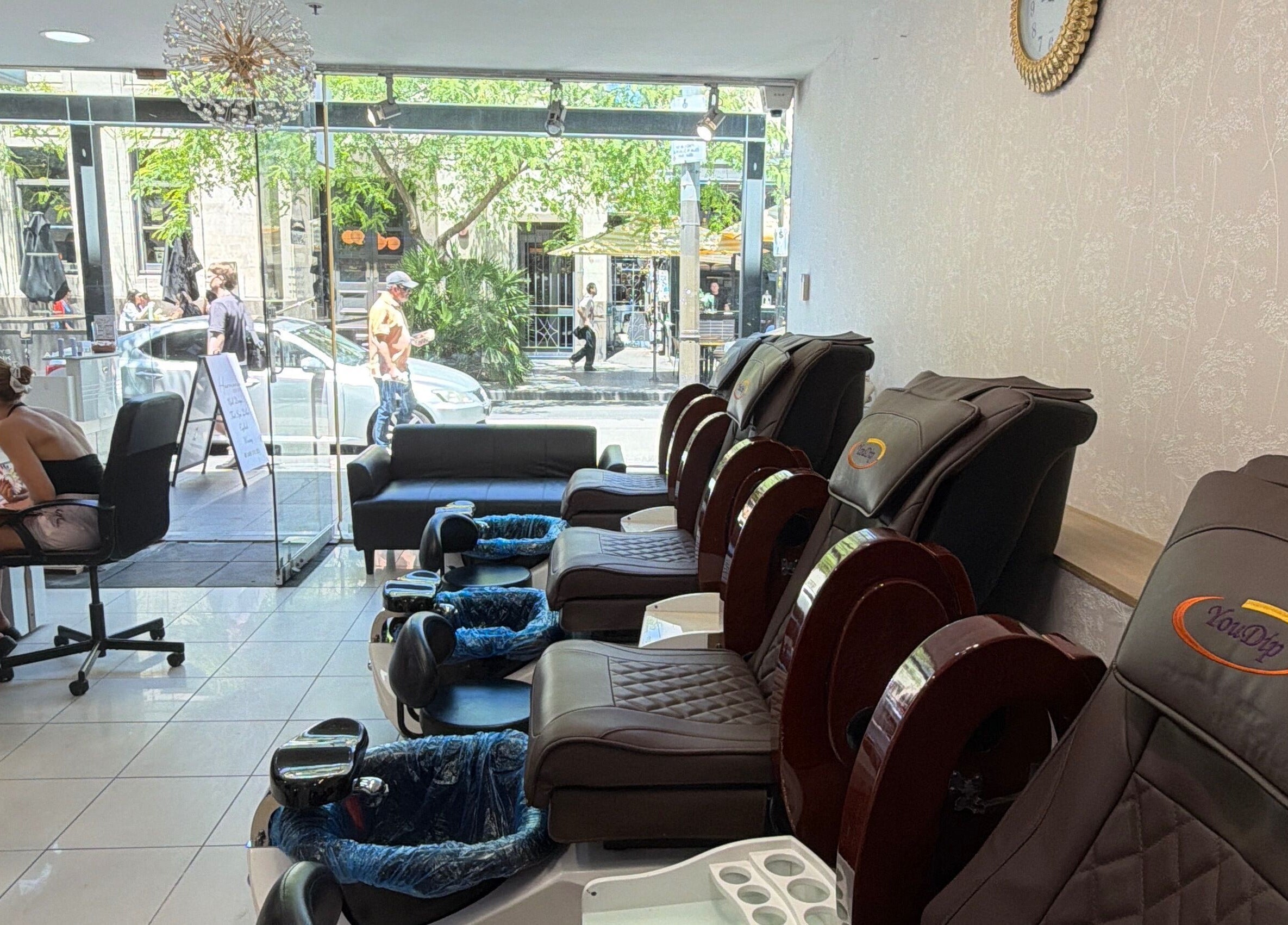 Relaxing pedicure chairs and nail stations at Harmonia Beauty in Prahran, Victoria, AU.